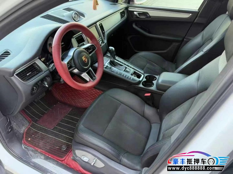 14年保时捷Macan迈凯轿车抵押车出售