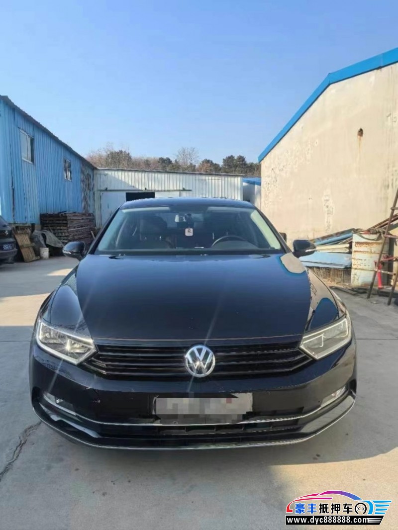 18年大众迈腾轿车抵押车出售