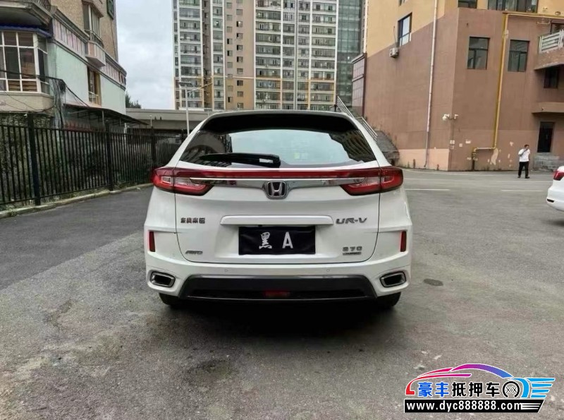 18年本田UR-V轿车抵押车出售