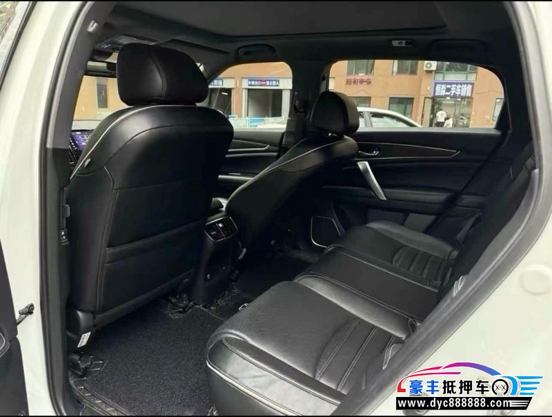 18年本田UR-V轿车抵押车出售