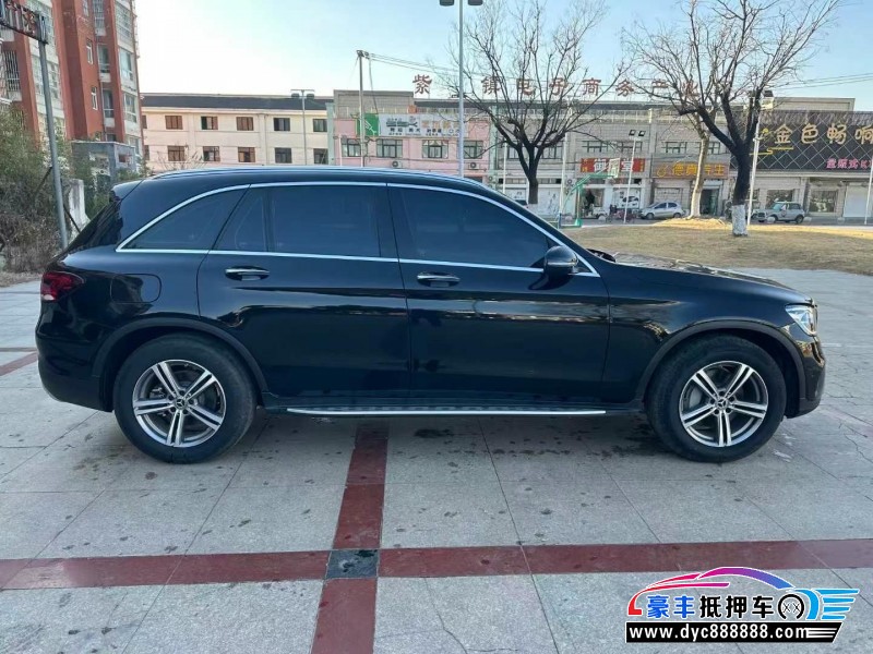 21年奔驰GLC轿车抵押车出售