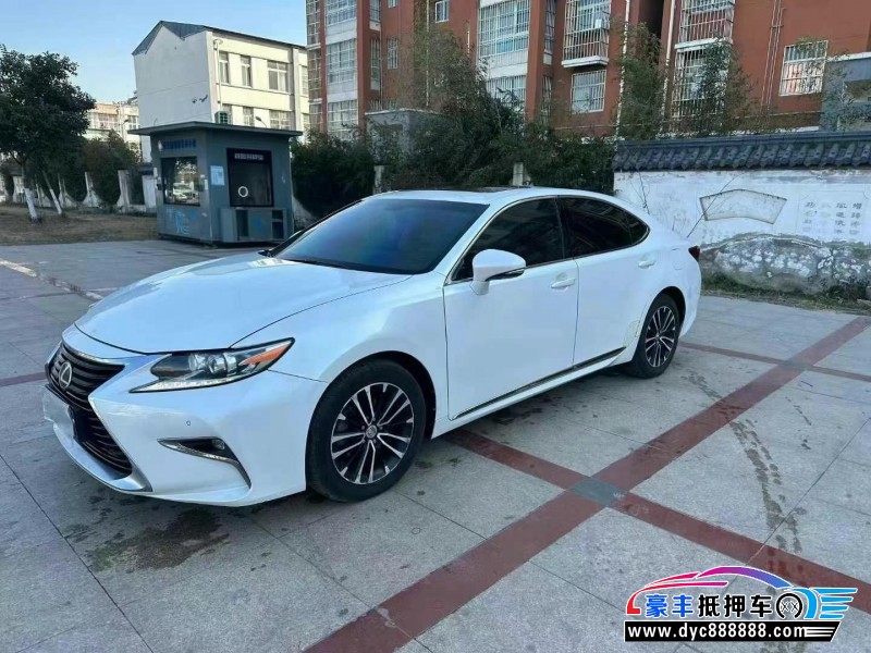 16年雷克萨斯ES轿车抵押车出售