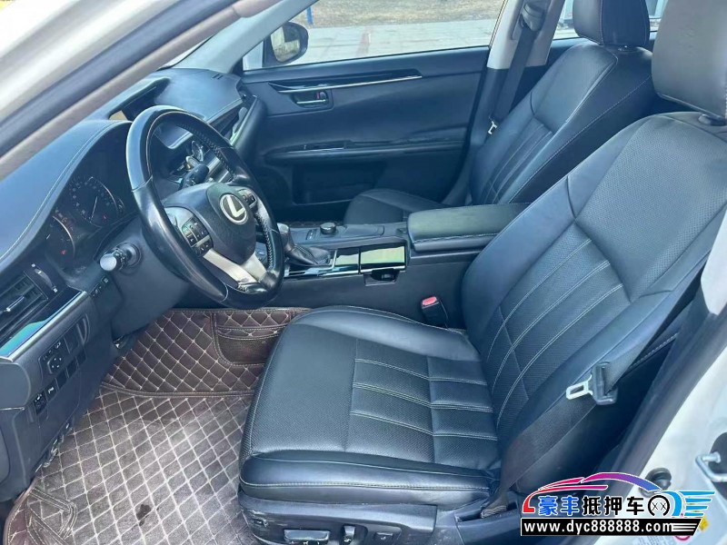 16年雷克萨斯ES轿车抵押车出售