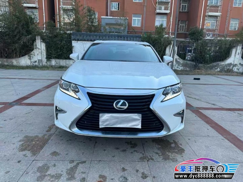 16年雷克萨斯ES轿车抵押车出售