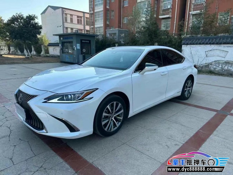 21年雷克萨斯ES轿车抵押车出售