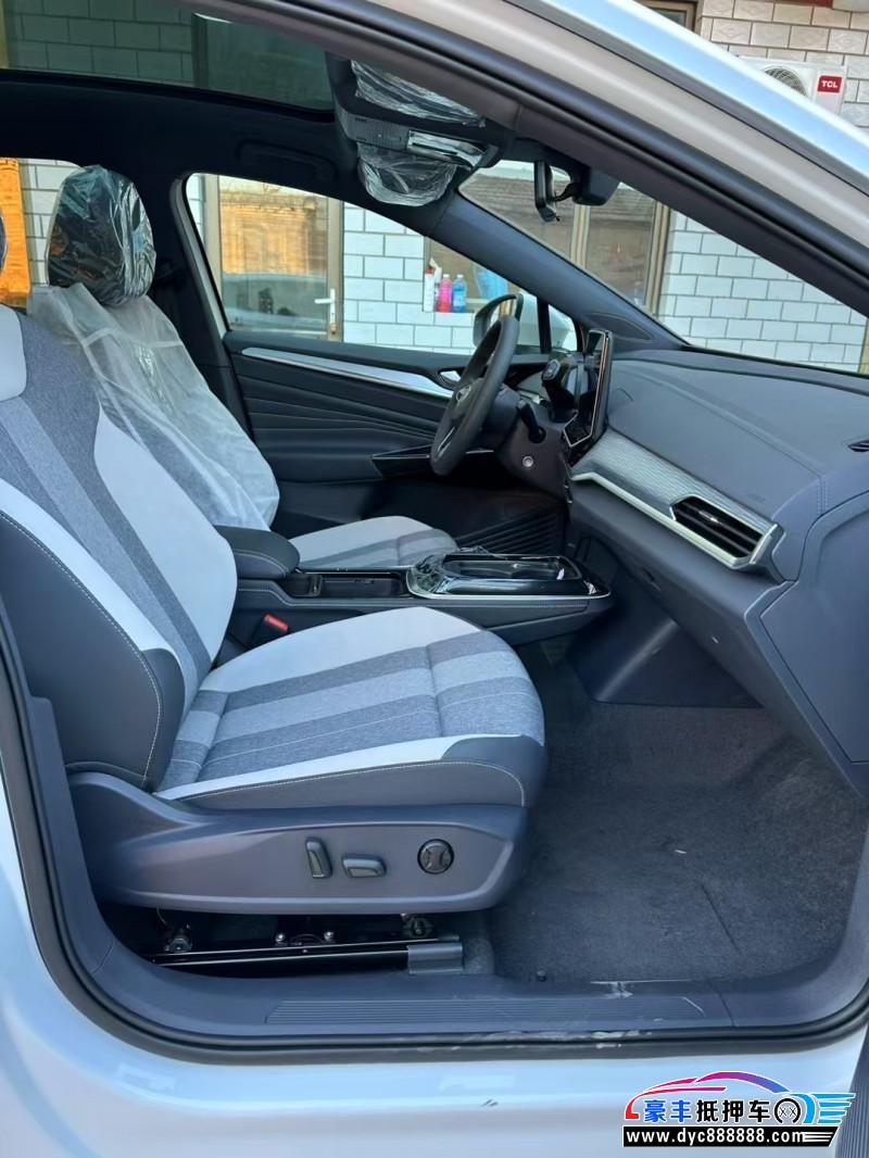 25年大众id4轿车抵押车出售