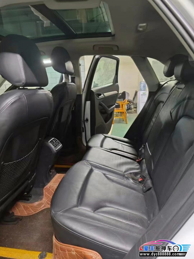 14年奥迪Q3轿车抵押车出售