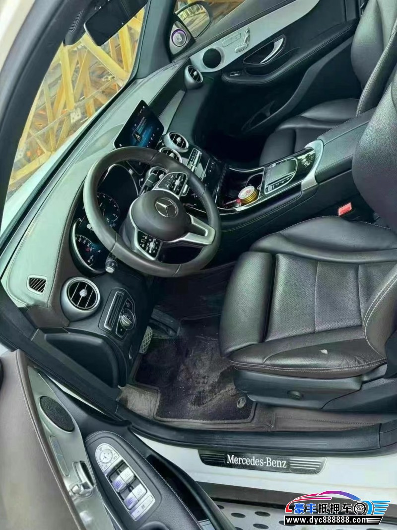 21年奔驰GLC轿车抵押车出售