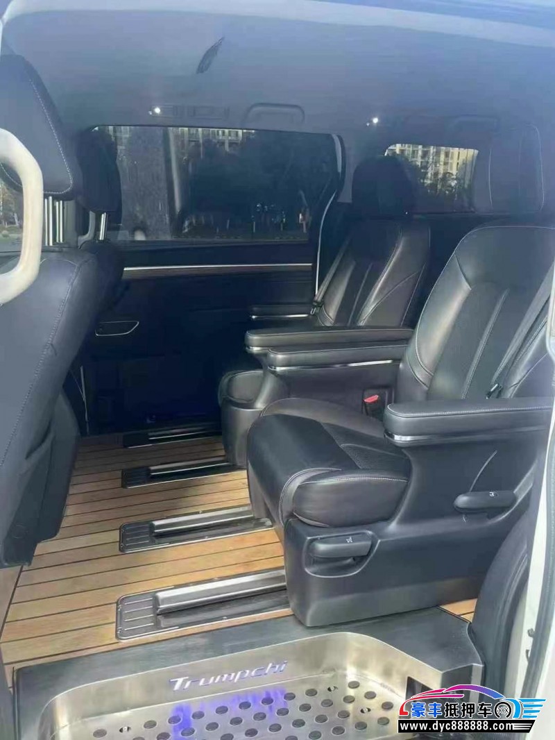 20年传祺M8轿车抵押车出售