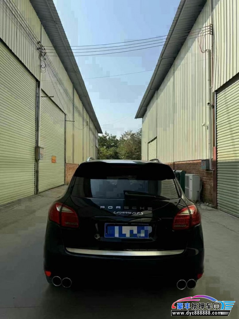 14年保时捷卡宴轿车抵押车出售