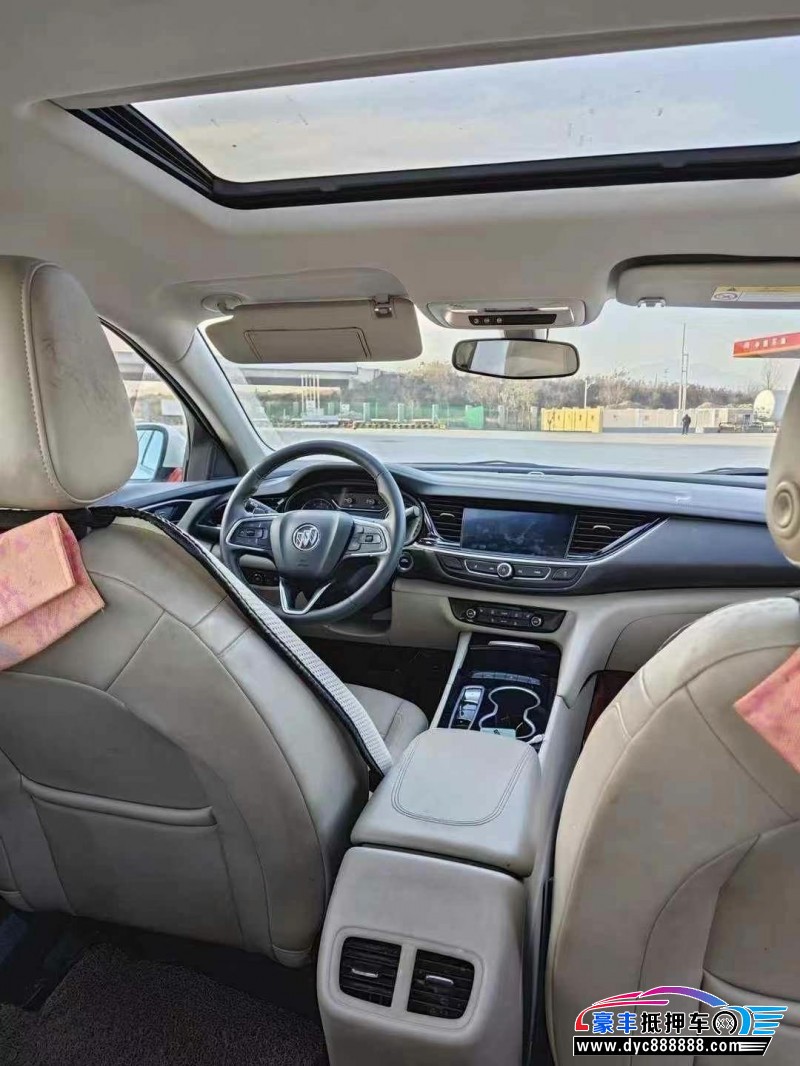 21年别克君威轿车抵押车出售