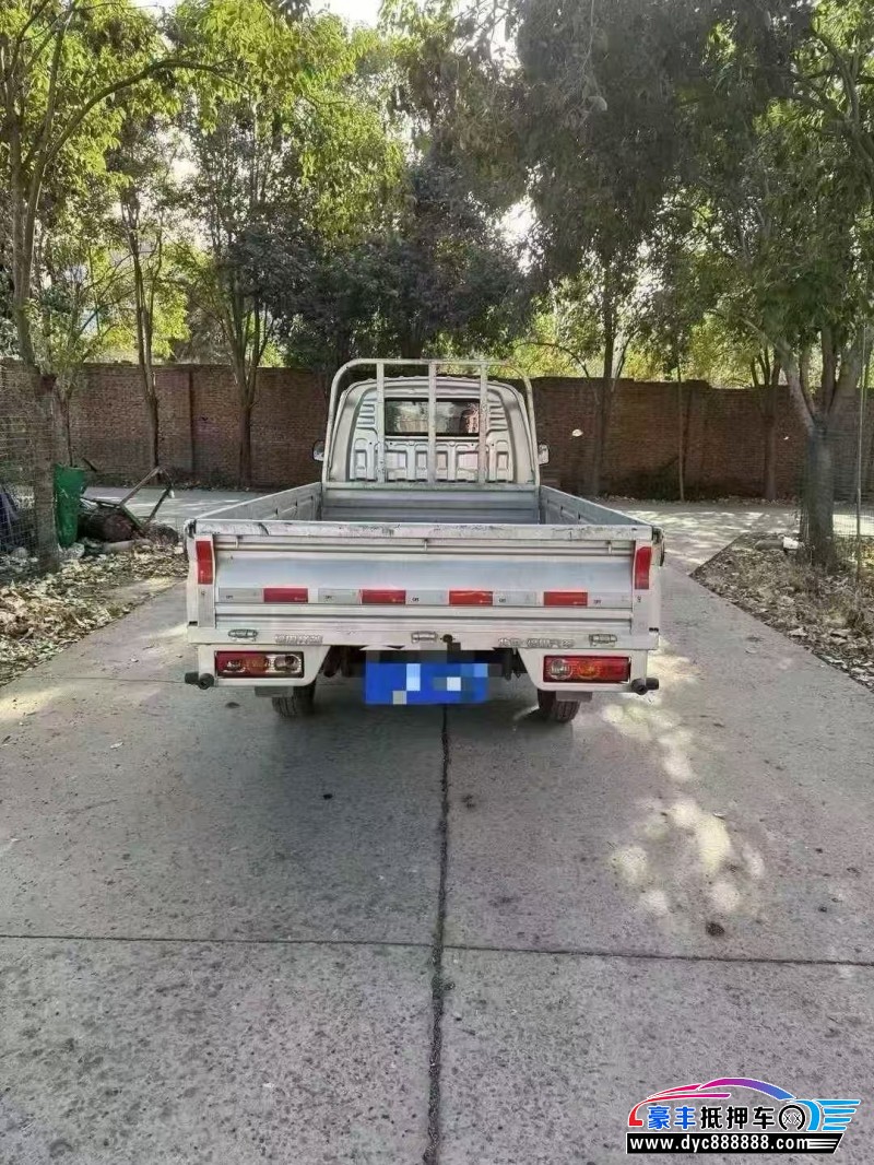 24年福田祥菱轿车抵押车出售