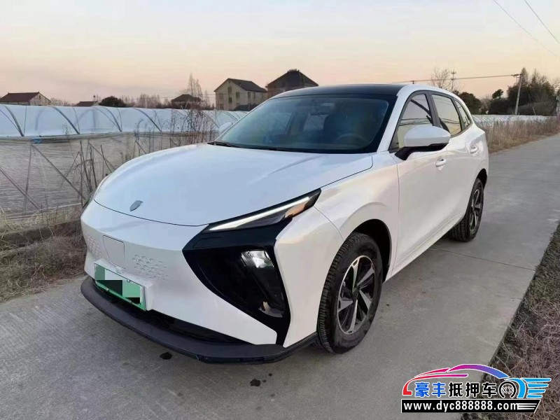 24年东风雷霆轿车抵押车出售