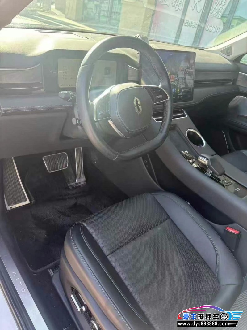 22年华为问界轿车抵押车出售