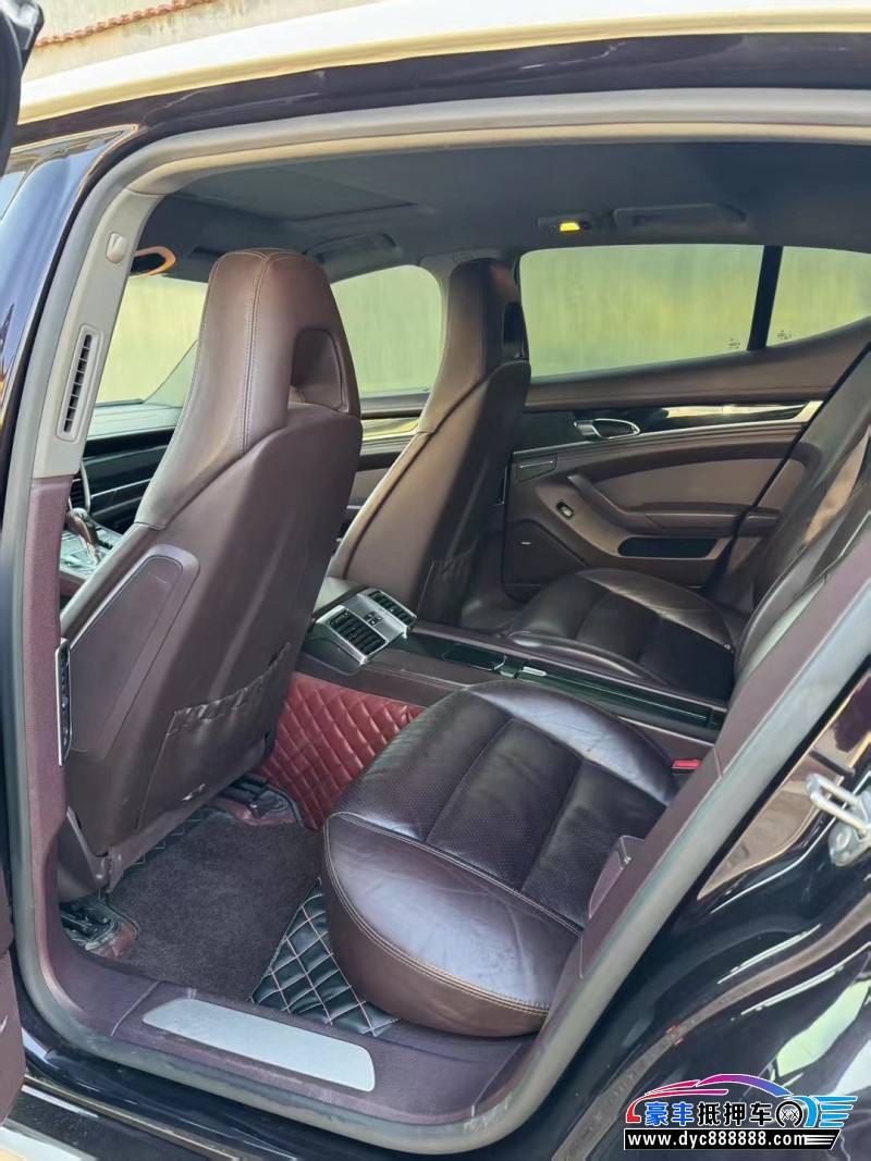 13年保时捷帕纳梅拉轿车抵押车出售