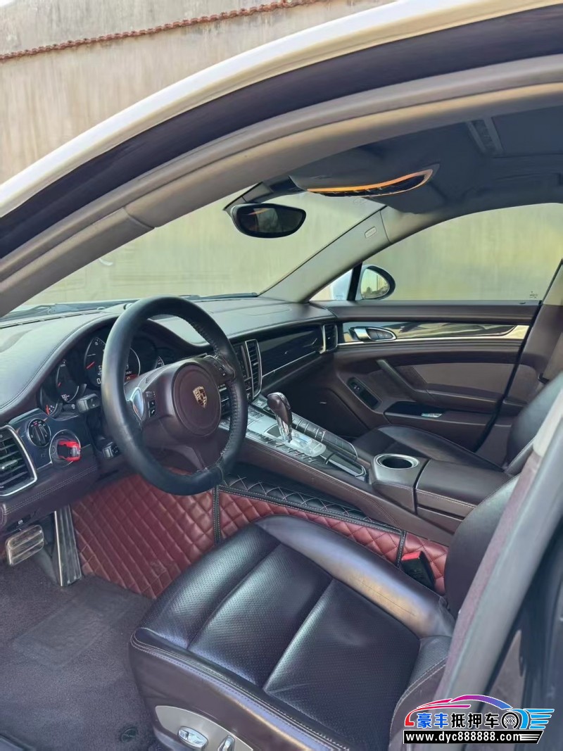 13年保时捷帕纳梅拉轿车抵押车出售