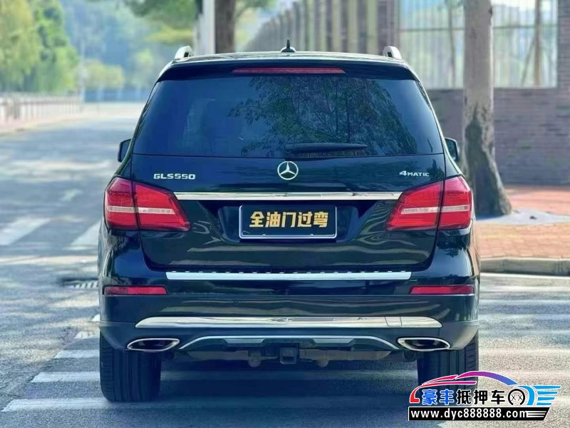 17年奔驰GLS轿车抵押车出售