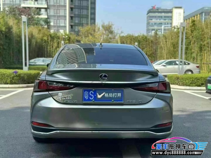 21年雷克萨斯ES轿车抵押车出售