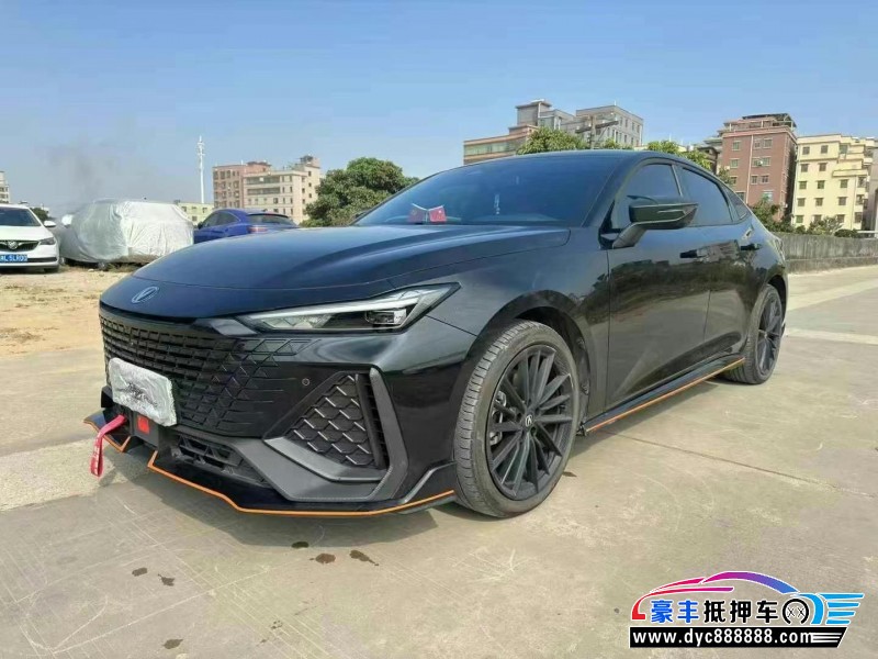 24年长安长安UNI轿车抵押车出售