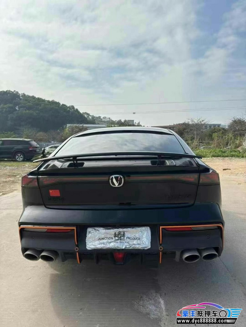 24年长安长安UNI轿车抵押车出售