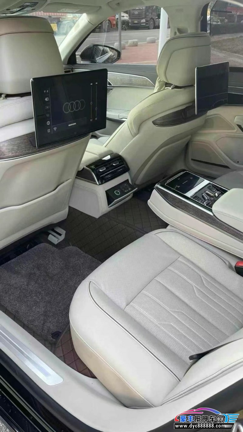 23年奥迪A8L轿车抵押车出售