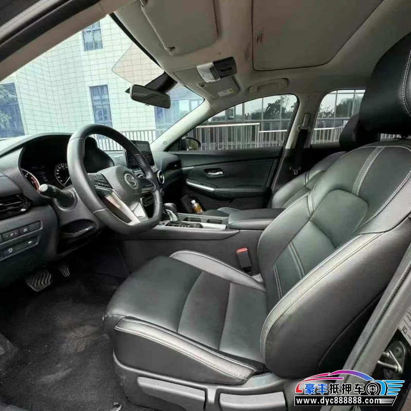 22年日产轩逸轿车抵押车出售