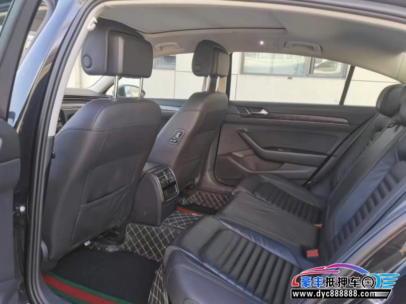 20年大众迈腾轿车抵押车出售