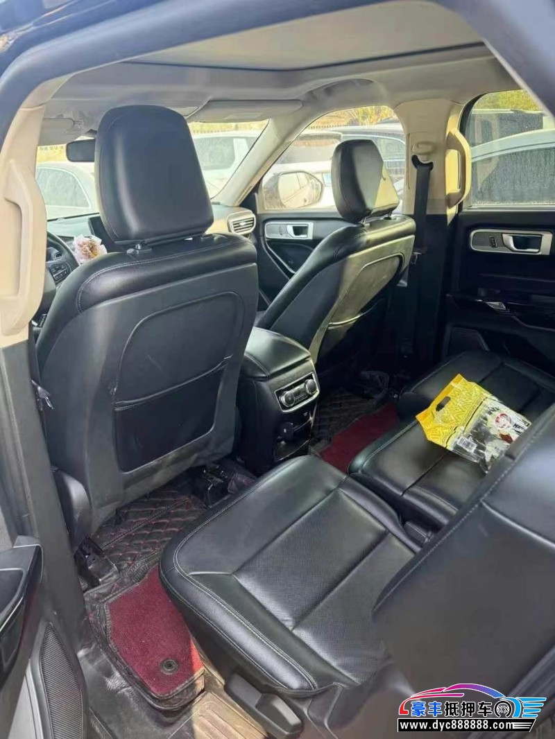 21年福特探险者轿车抵押车出售