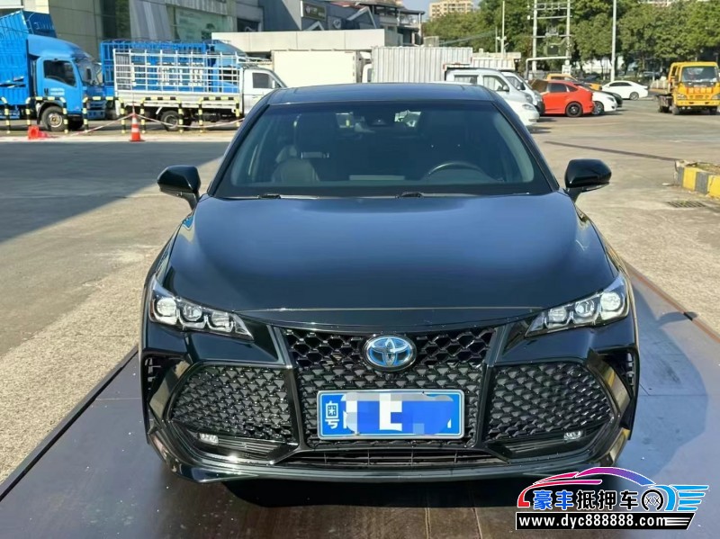 20年丰田亚洲龙轿车抵押车出售