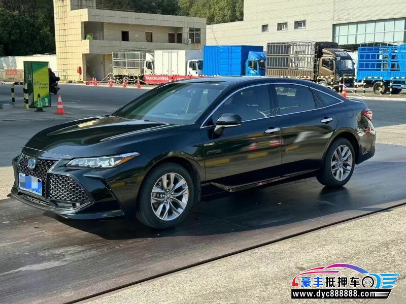 20年丰田亚洲龙轿车抵押车出售