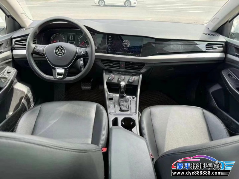 21年大众宝来轿车抵押车出售