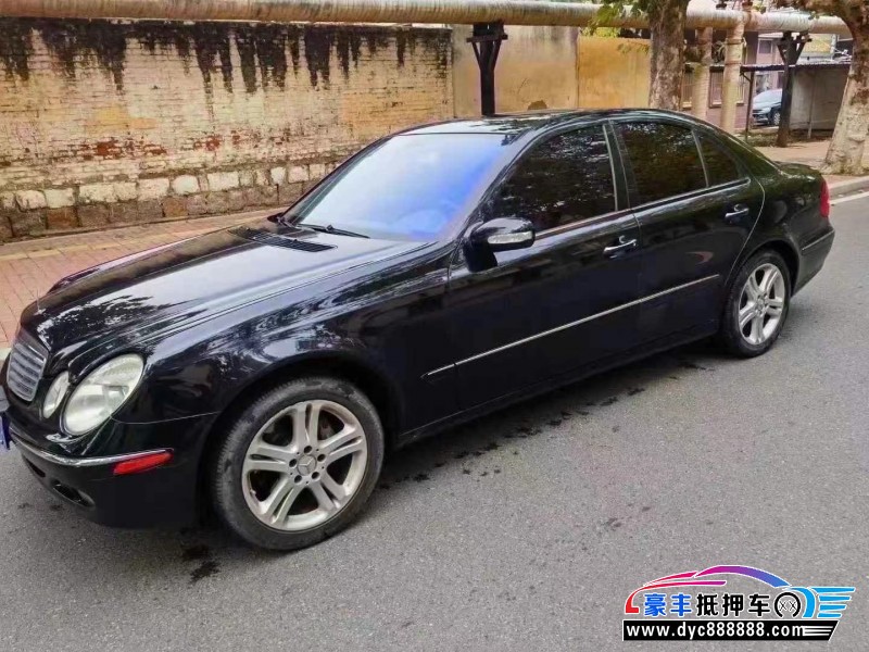 10年奔驰E轿车抵押车出售