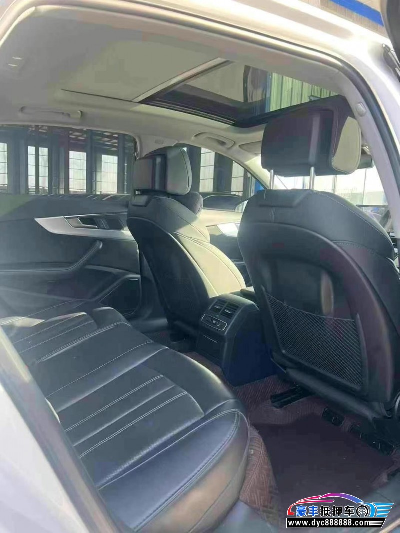 23年奥迪A4L轿车抵押车出售