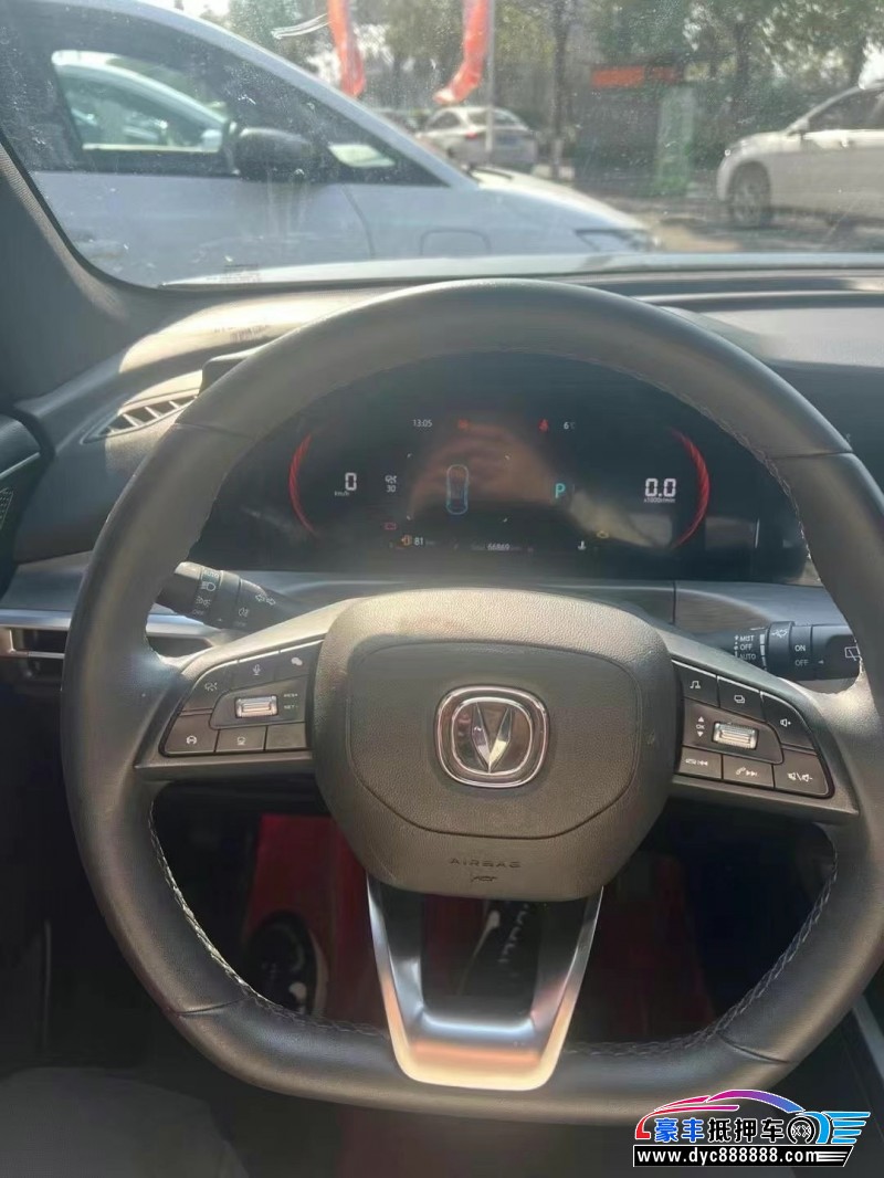 21年长安CS35轿车抵押车出售