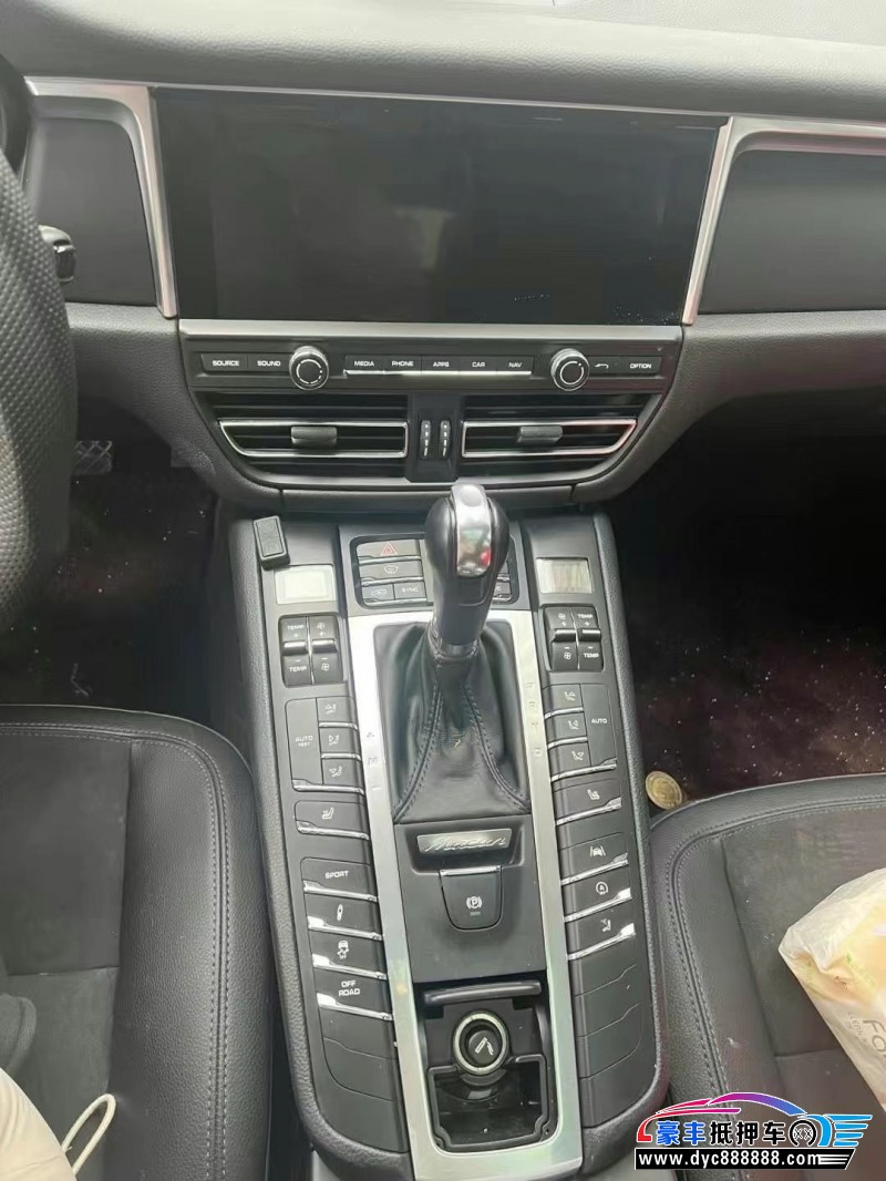 19年保时捷Macan迈凯轿车抵押车出售