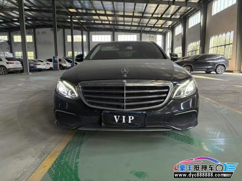 18年奔驰E轿车抵押车出售