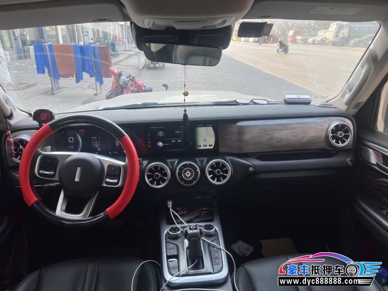 21年WEY坦克300轿车抵押车出售