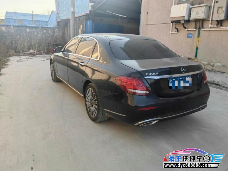 20年奔驰E轿车抵押车出售