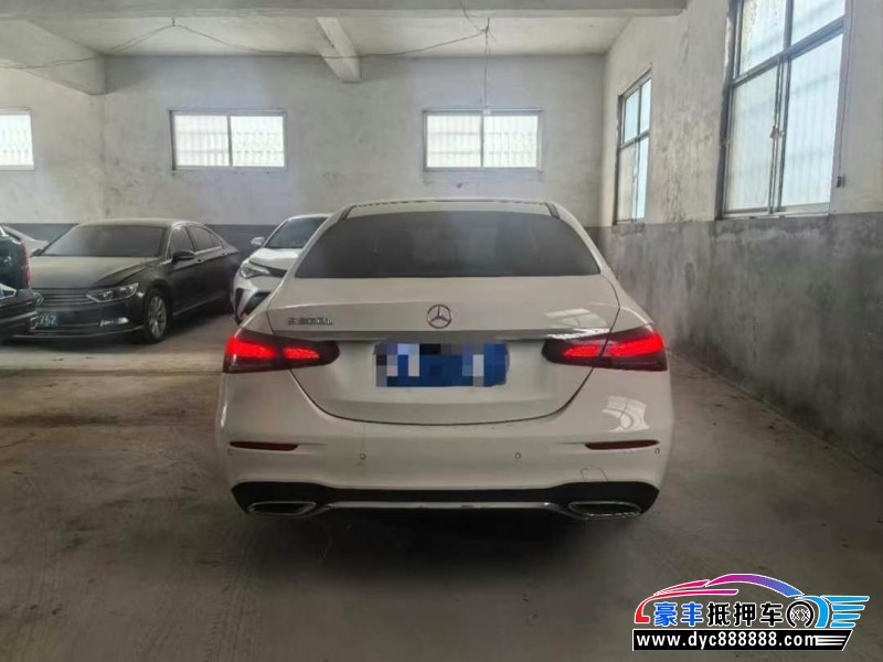 21年奔驰E轿车抵押车出售
