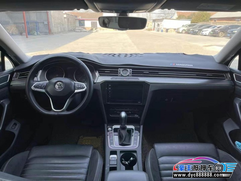 21年大众迈腾轿车抵押车出售