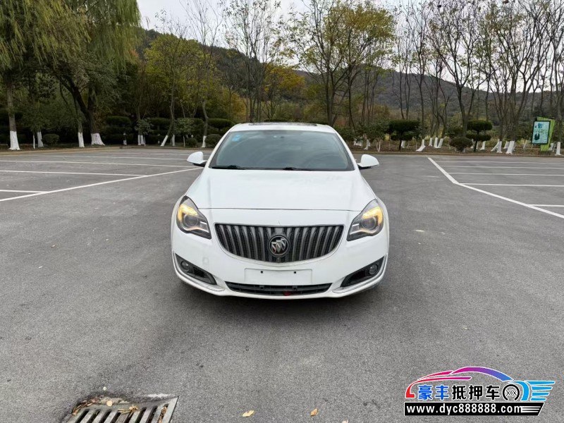 15年别克君威轿车抵押车出售