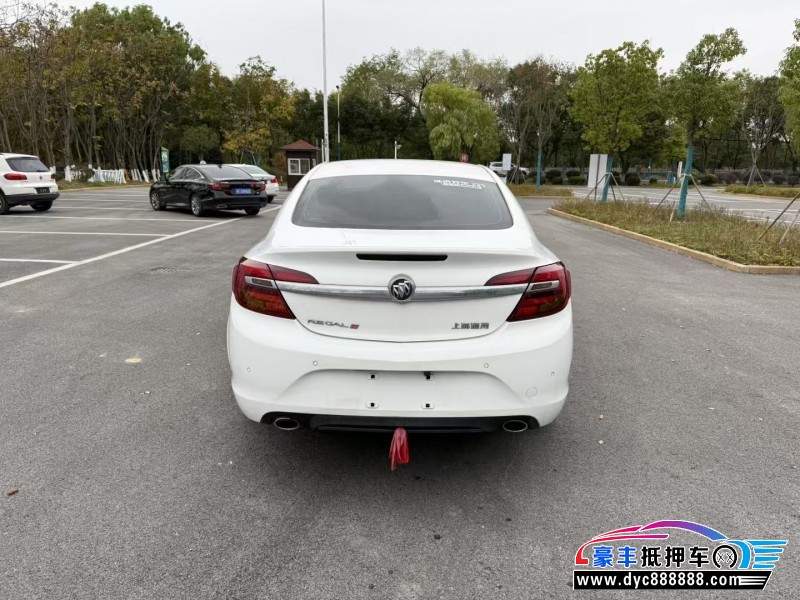 15年别克君威轿车抵押车出售