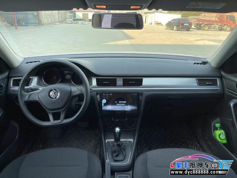 20年大众宝来轿车抵押车出售