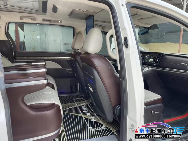 21年传祺M8轿车抵押车出售