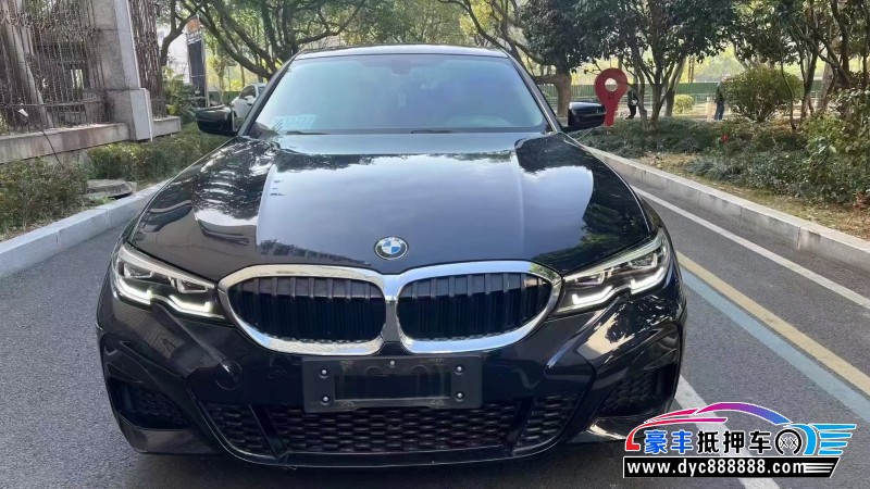 22年宝马3系轿车抵押车出售