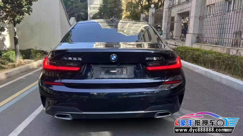22年宝马3系轿车抵押车出售