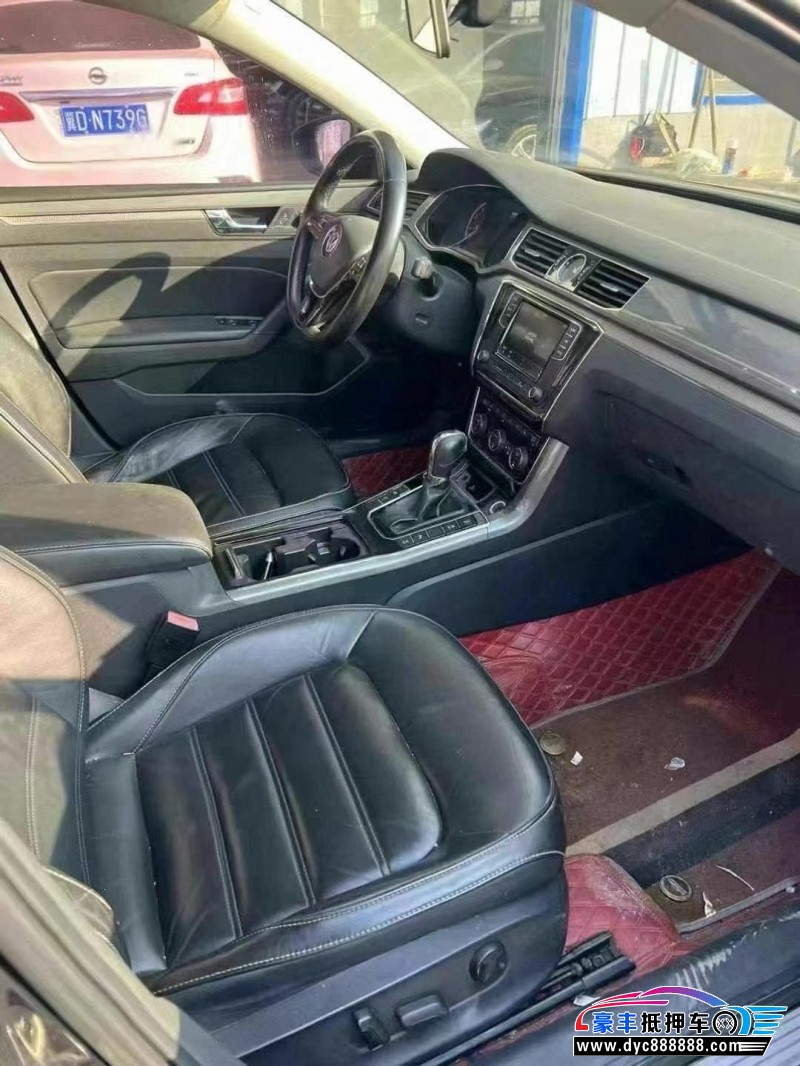 17年大众帕萨特轿车抵押车出售