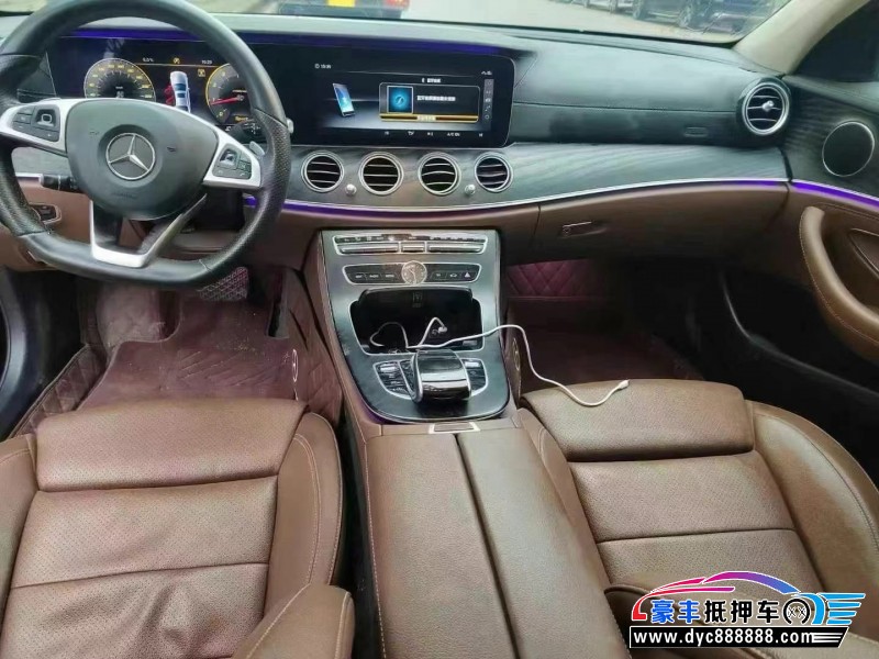 18年奔驰E轿车抵押车出售