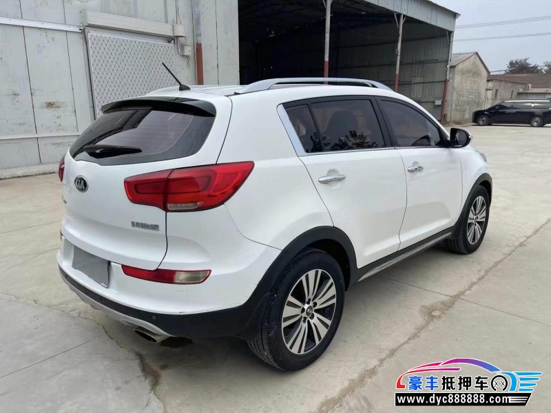 15年起亚智跑轿车抵押车出售