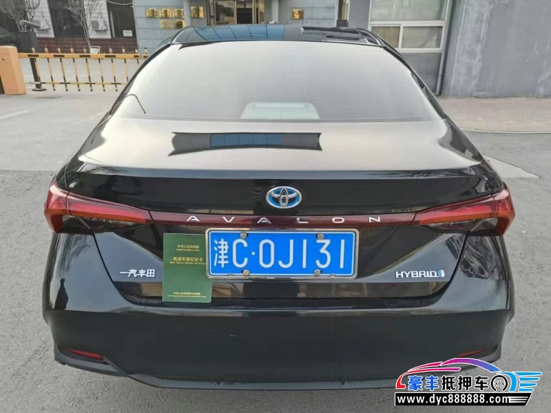 20年丰田亚洲龙轿车抵押车出售